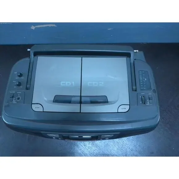 Audiovox Radio Player Boombox CE-203 Twin CD Stereo Cassette Recorder in Gray